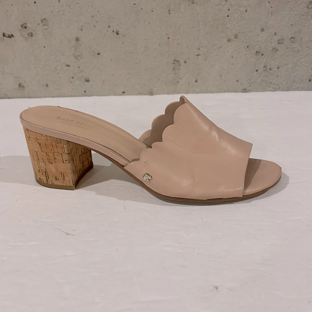 KATE SPADE ‘Warren’ Pink Leather Slip On Scalloped Edge Mules  Size 8.5 - Picture 2 of 9